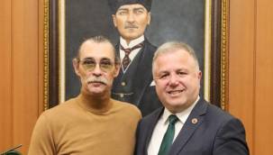 BAŞKAN BEŞİKÇİOĞLU TEKLİFİ MEMNUNİYETLE KARŞILADI