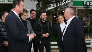 BAŞKAN KÖSE KEMAL AYDIN VE CEMAL ENGİNYURT'U AĞIRLADI